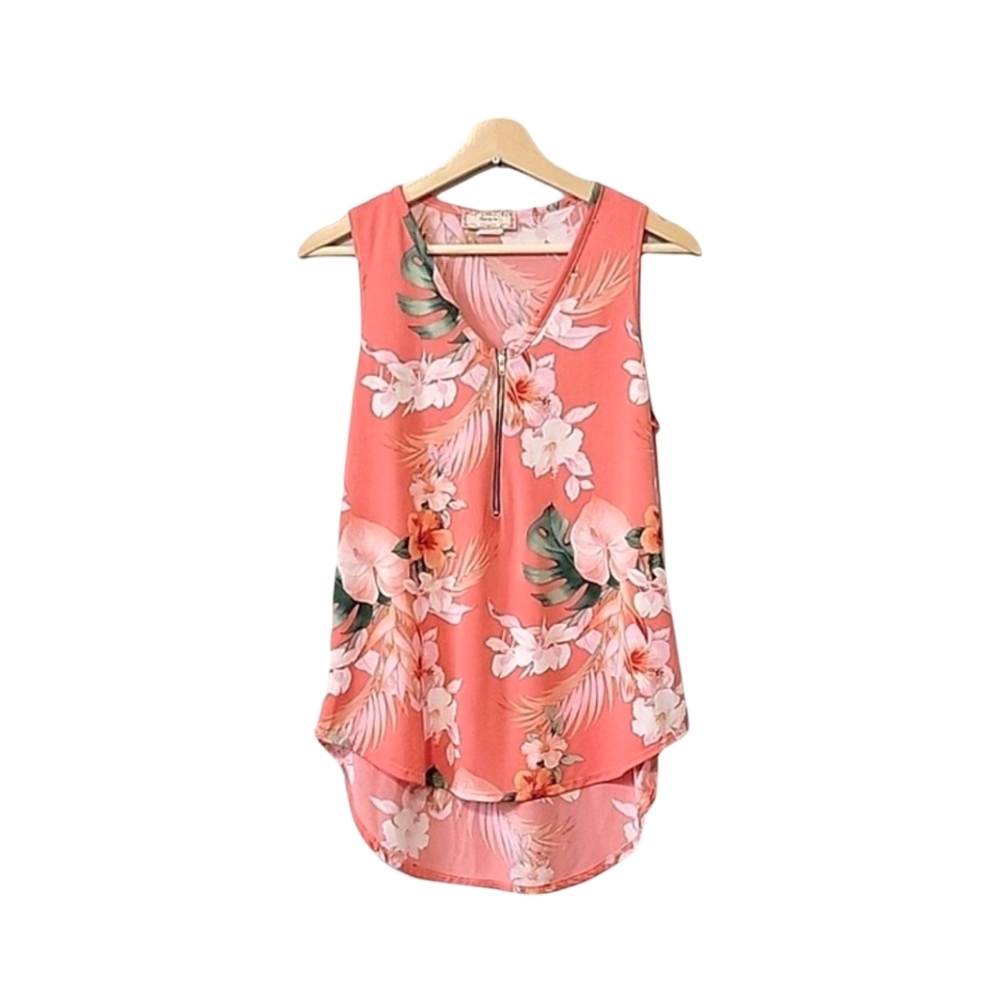 C'est La Vie Floral Sleeveless Coral V-Neck Top Size M